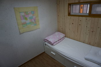 Go Woon Dang Hanok Hotel 2*