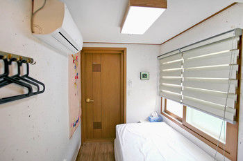 Go Woon Dang Hanok 2* Seoul