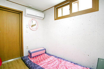 Go Woon Dang Hanok 2* Seoul