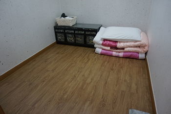 Go Woon Dang Hanok Seoul